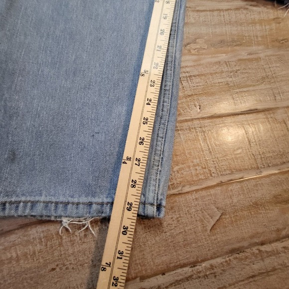 Levi Strauss 550 Mens 38x29 Relaxed Fit Straight Leg Denim Jeans Blue Distressed - Picture 5 of 9